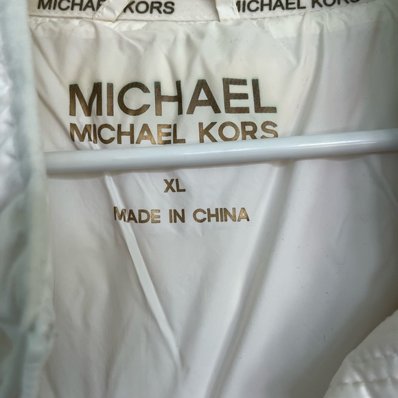 White Michael Kors puffer vest - Picture 8 of 10